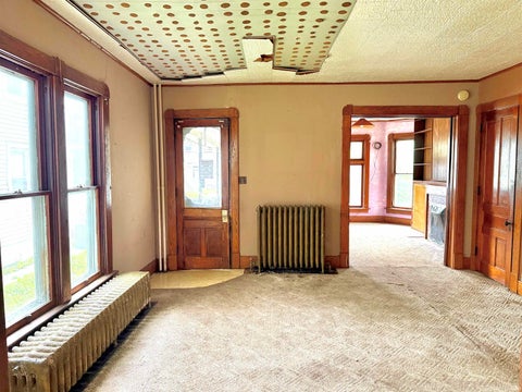Tiny photo for 305 N 17Th Street, Richmond, IN 47374 (MLS # 202625514)