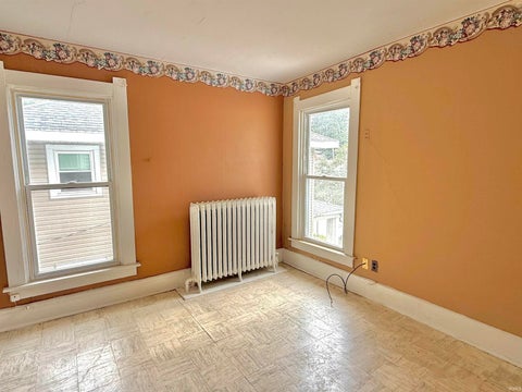 Tiny photo for 305 N 17Th Street, Richmond, IN 47374 (MLS # 202625514)