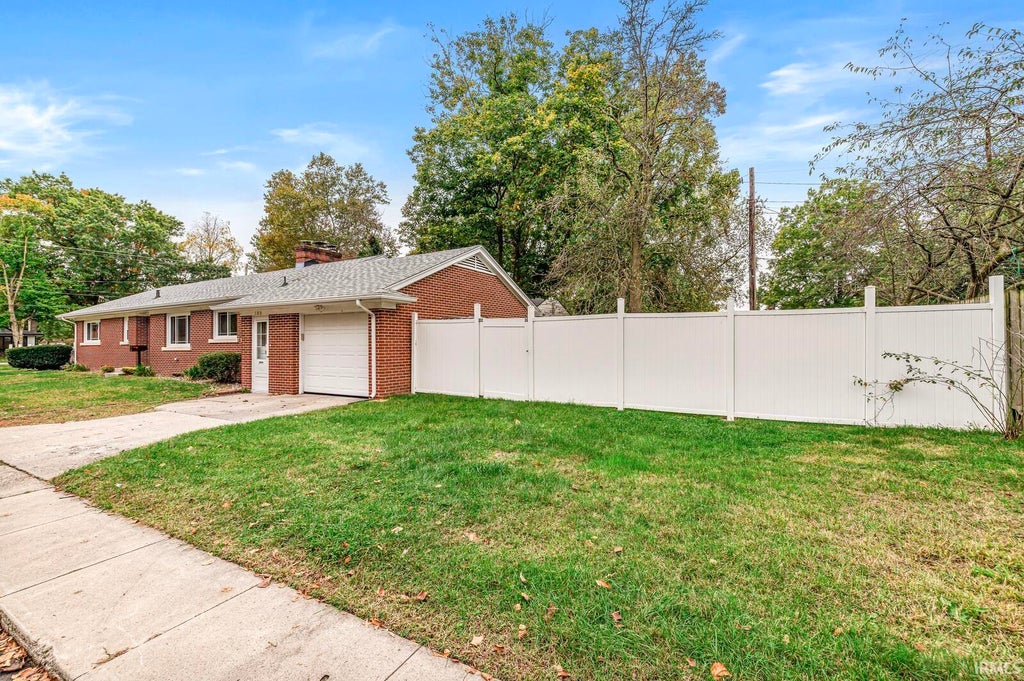 Photo of 105 Burrell Drive, Elkhart, IN 46516 (MLS # 202642886)