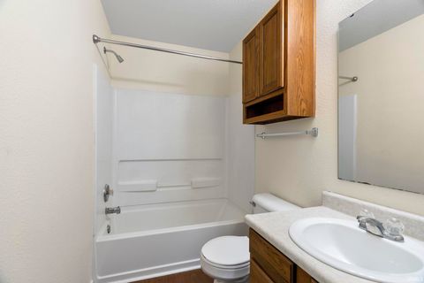 Tiny photo for 4578 Glastonbury Way, Lafayette, IN 47909 (MLS # 202618415)