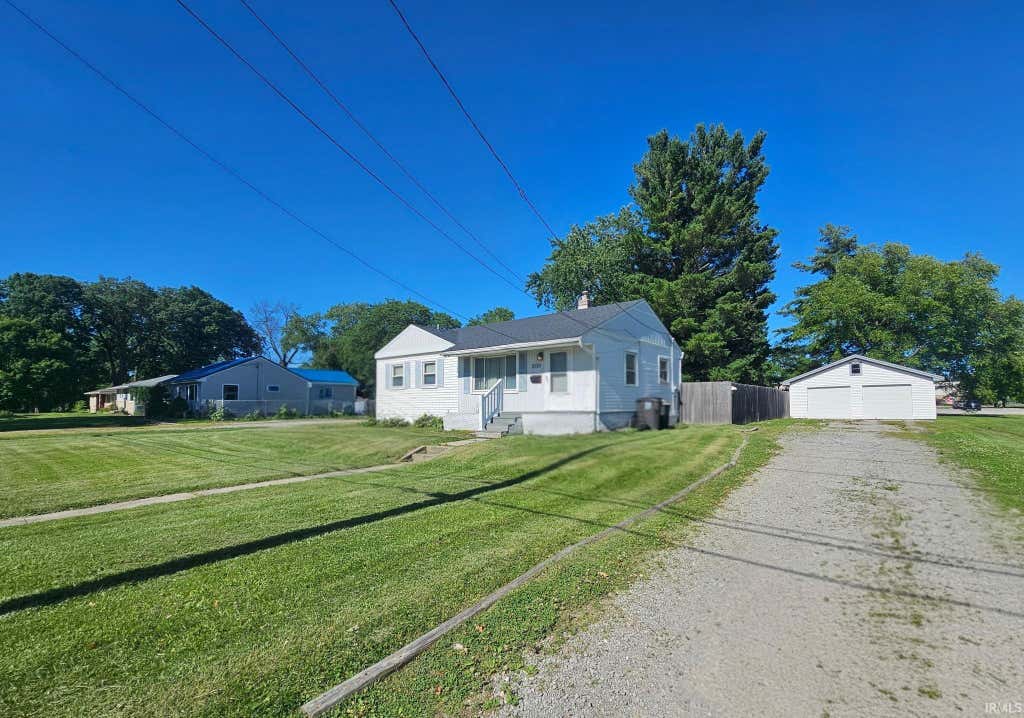 Photo of 3715 Abbott Street, Fort Wayne, IN 46806 (MLS # 202624341)