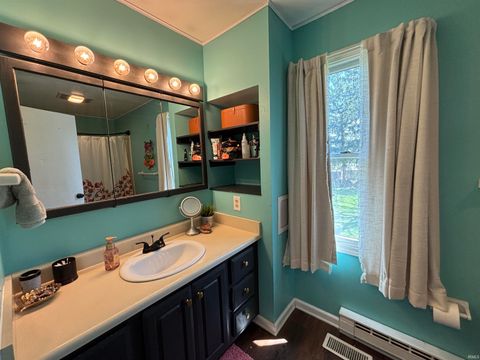 Tiny photo for 2208 Avalon Court, Kokomo, IN 46902 (MLS # 202614809)