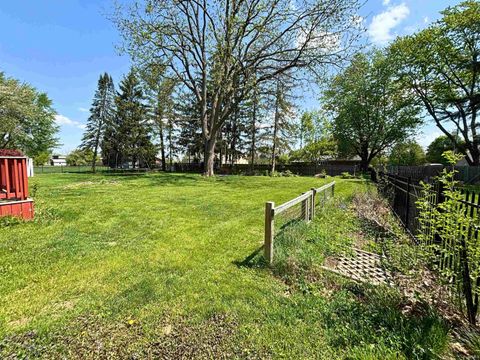 Tiny photo for 2208 Avalon Court, Kokomo, IN 46902 (MLS # 202614809)