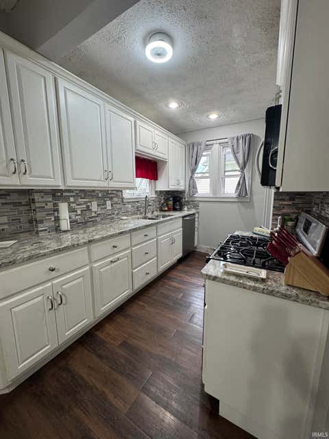 Tiny photo for 926 S A Street, Elwood, IN 46036 (MLS # 202635267)