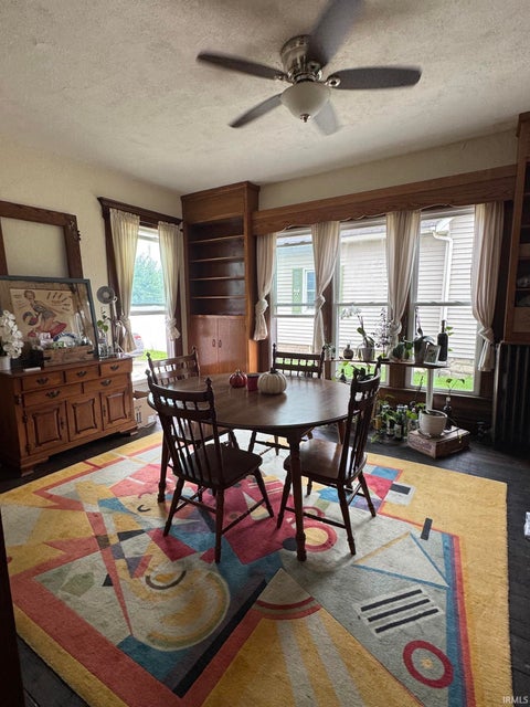 Tiny photo for 926 S A Street, Elwood, IN 46036 (MLS # 202635267)