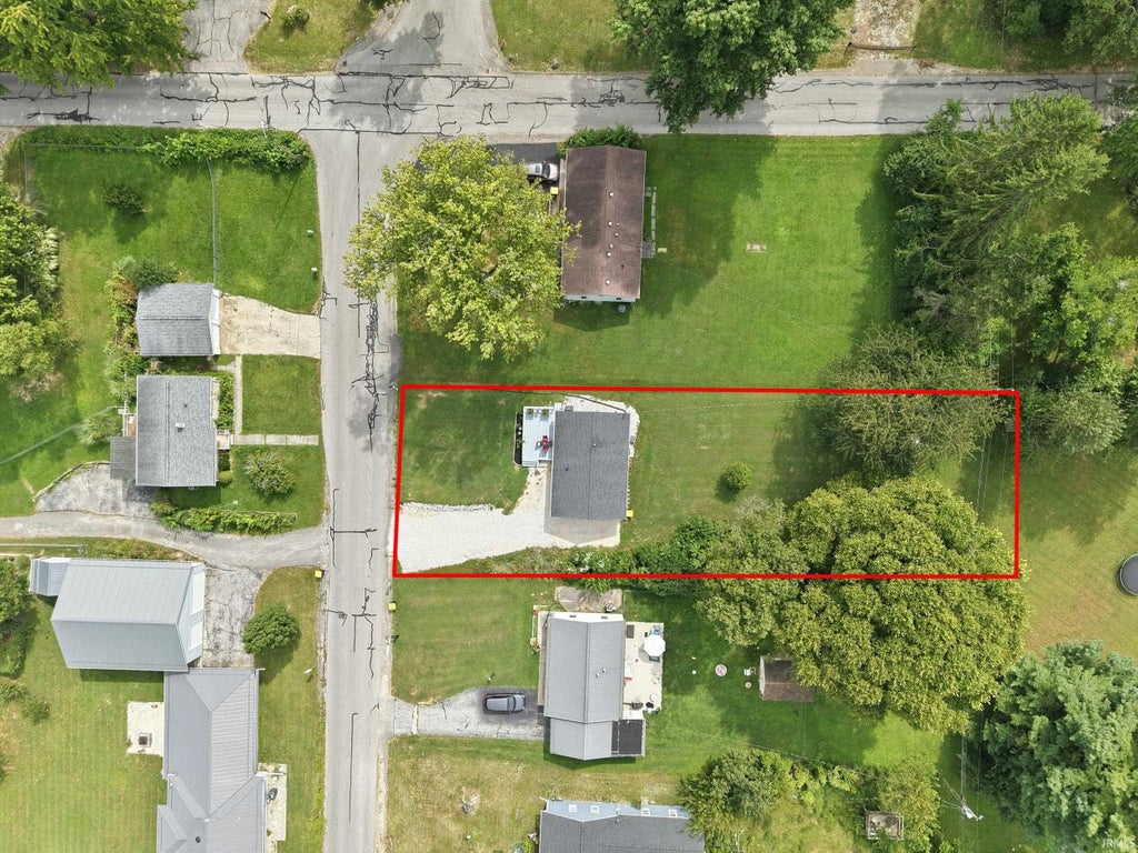 Photo of 109 W Ritter Street, Ellettsville, IN 47429 (MLS # 202637659)