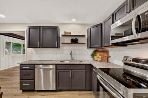 Tiny photo for 7172 W Crestwood Drive, Delphi, IN 46923 (MLS # 202635995)
