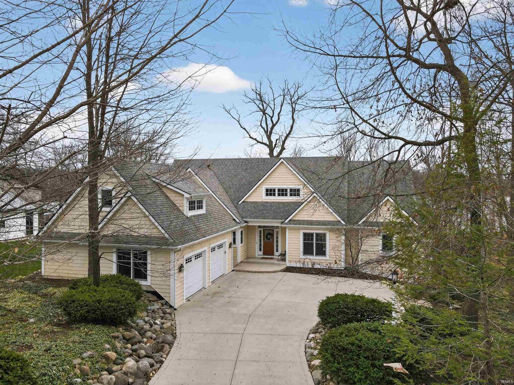 Photo of 5995 S Woodstrail Dr 57 Drive, Columbia City, IN 46725 (MLS # 202609990)