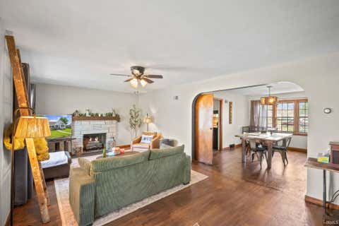 Tiny photo for 305 E 3Rd Street, Brookston, IN 47923 (MLS # 202618838)