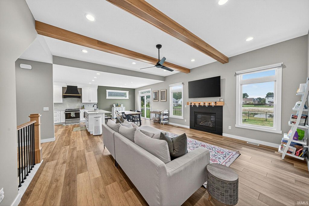 Photo of 11411 Albany Ridge Drive, Osceola, IN 46561 (MLS # 202541722)