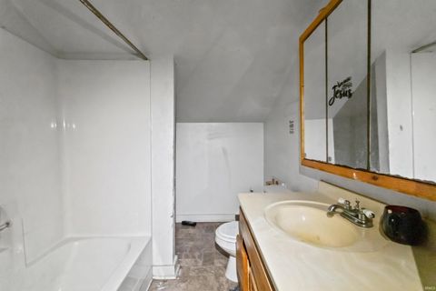 Tiny photo for 1622 S Market Street, Kokomo, IN 46902 (MLS # 202535984)