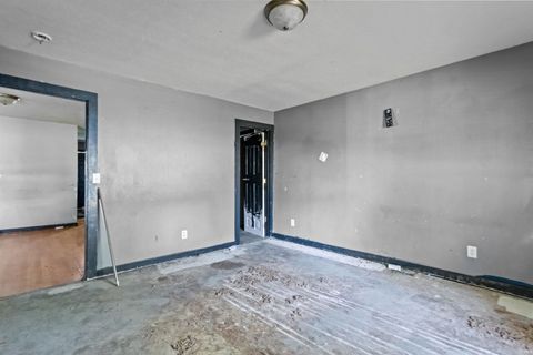 Tiny photo for 1622 S Market Street, Kokomo, IN 46902 (MLS # 202535984)