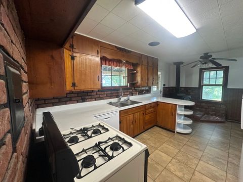 Tiny photo for 812 S Pittenger Road, Selma, IN 47383 (MLS # 202618125)