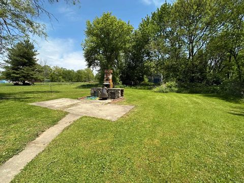 Tiny photo for 812 S Pittenger Road, Selma, IN 47383 (MLS # 202618125)