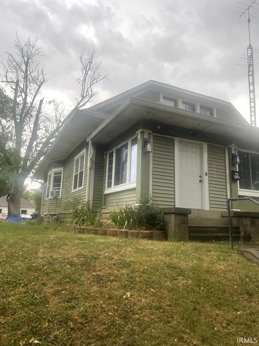 Photo of 312 N 13Th Street, Richmond, IN 47374 (MLS # 202546995)