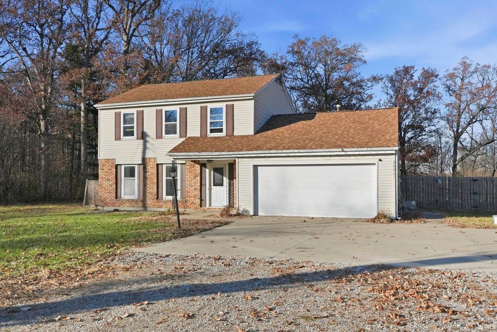 Photo of 20201 Old 24 Road, Woodburn, IN 46797 (MLS # 202546486)