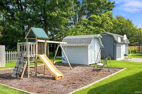 Tiny photo for 3940 Pasadena Drive, Lafayette, IN 47905 (MLS # 202633156)