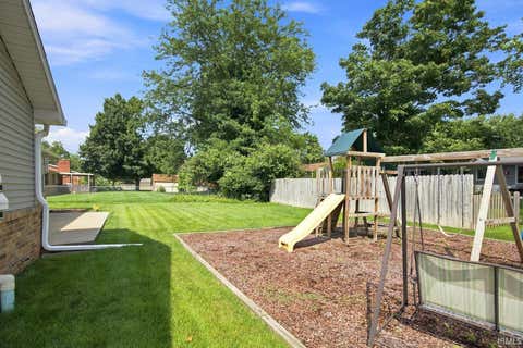 Tiny photo for 3940 Pasadena Drive, Lafayette, IN 47905 (MLS # 202633156)