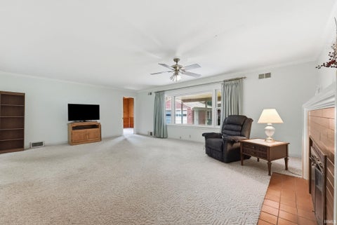 Tiny photo for 3717 Spruce Drive, Fort Wayne, IN 46809 (MLS # 202632996)