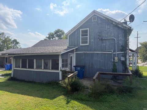 Tiny photo for 802 9th Street, Bedford, IN 47421 (MLS # 202638797)