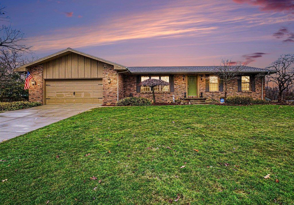 Photo of 23113 Sheri Lane, Elkhart, IN 46514 (MLS # 202606190)