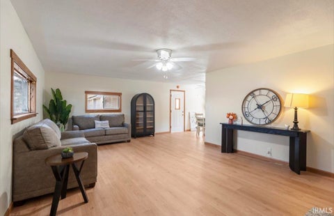 Tiny photo for 5815 S 600 E, Lafayette, IN 47909 (MLS # 202644106)