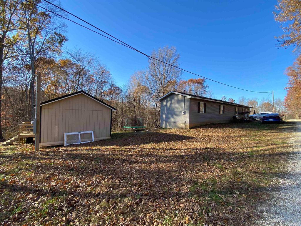 Photo of 1681 Pumphouse Road, Mitchell, IN 47446 (MLS # 202546293)