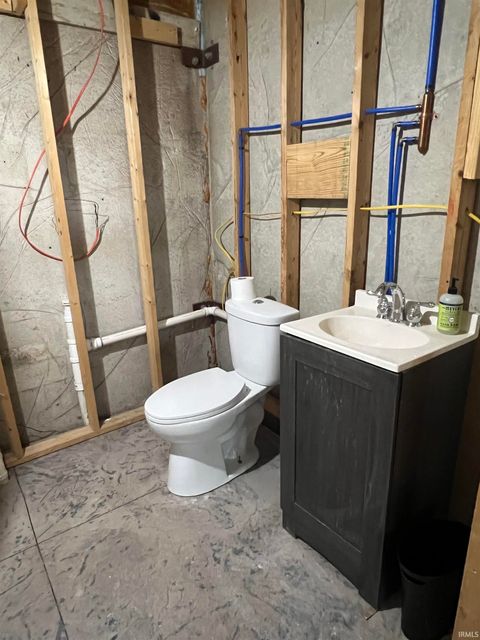 Tiny photo for 3855 S Dixon Road, Kokomo, IN 46902 (MLS # 202610406)