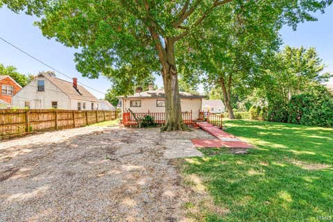 Tiny photo for 2811 Fredrickson Street, South Bend, IN 46628 (MLS # 202623265)