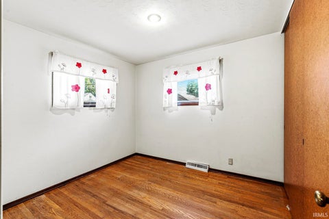 Tiny photo for 2811 Fredrickson Street, South Bend, IN 46628 (MLS # 202623265)