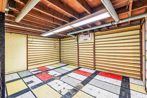Tiny photo for 2811 Fredrickson Street, South Bend, IN 46628 (MLS # 202623265)