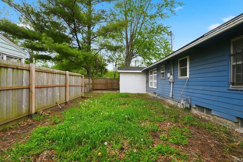 Tiny photo for 2720 McKinnie Avenue, Fort Wayne, IN 46806 (MLS # 202616203)