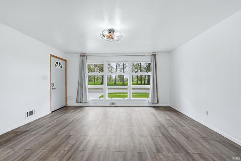 Tiny photo for 2720 McKinnie Avenue, Fort Wayne, IN 46806 (MLS # 202616203)