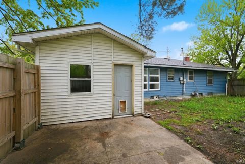 Tiny photo for 2720 McKinnie Avenue, Fort Wayne, IN 46806 (MLS # 202616203)