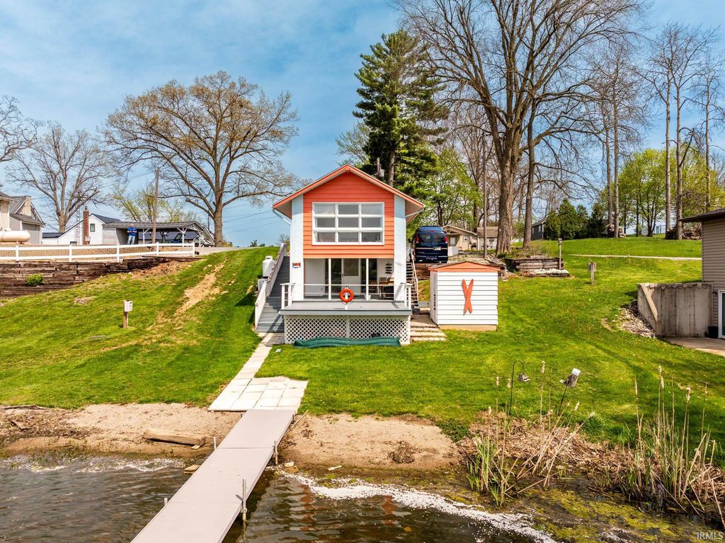 Photo of 2000 LN 120 Hamilton Lake, Hamilton, IN 46742 (MLS # 202615227)