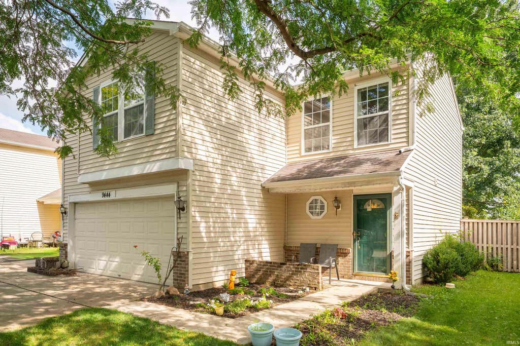 Photo of 9444 W Constellation Drive, Pendleton, IN 46064 (MLS # 202632368)