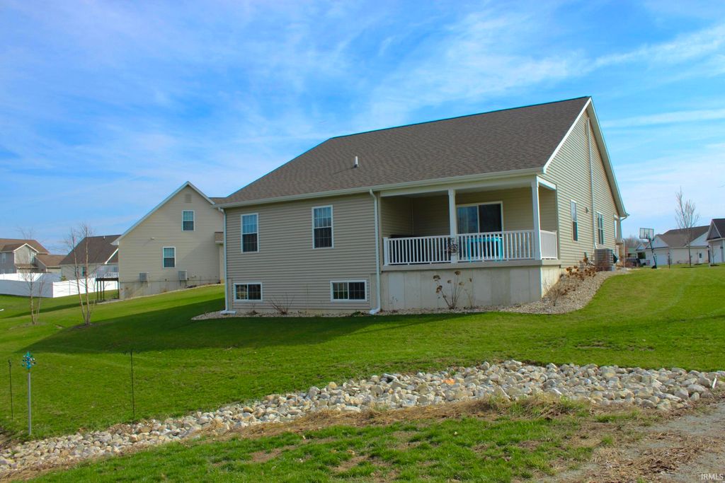 Photo of 1110 Chestnut Circle, Plymouth, IN 46563 (MLS # 202610019)