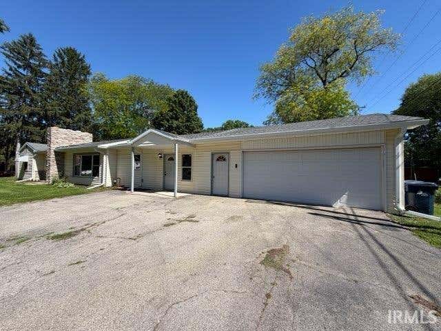 Photo of 130 E Broad Street, Spiceland, IN 47385 (MLS # 202621615)