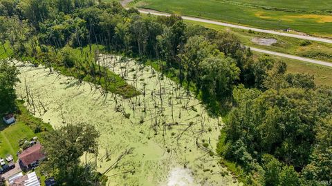 Tiny photo for 9443 Section Drive, Rochester, IN 46975 (MLS # 202536193)