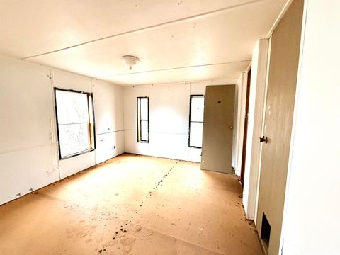Tiny photo for 11154 N Landing Road, Monticello, IN 47960 (MLS # 202607127)