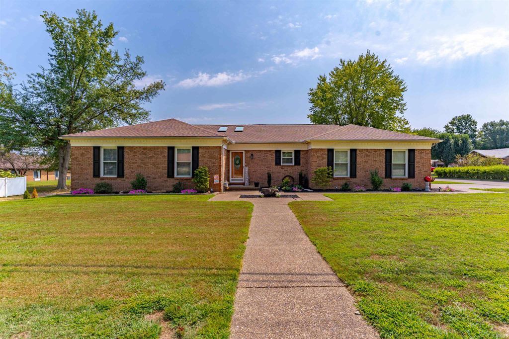 Photo of 4122 Frame Road, Newburgh, IN 47630 (MLS # 202549951)