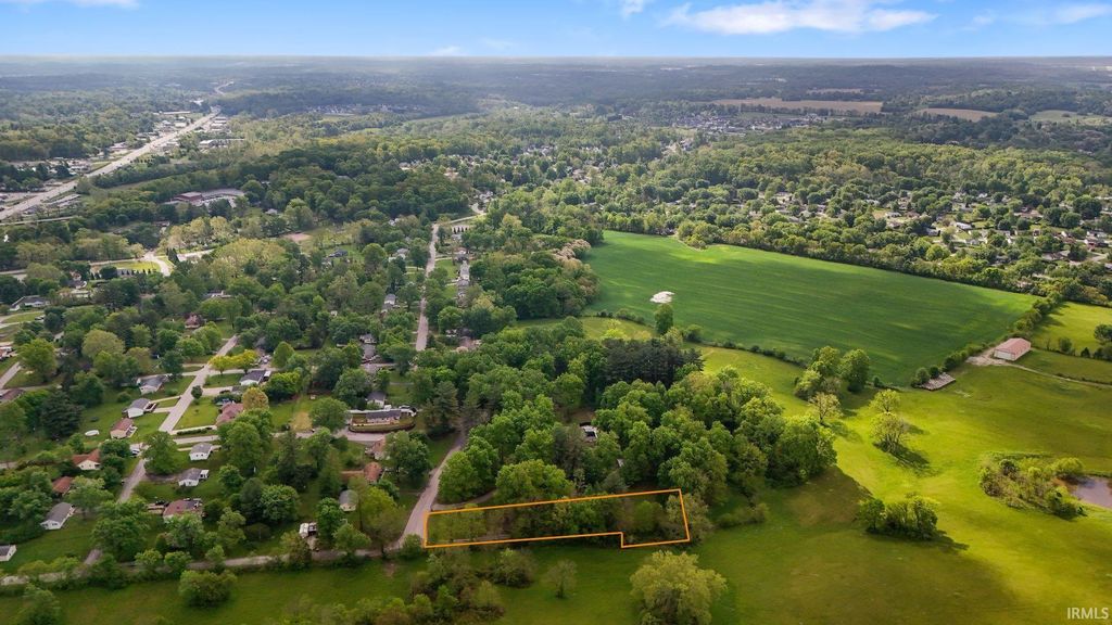 Photo of 221 W Chester Drive, Ellettsville, IN 47429 (MLS # 202615621)