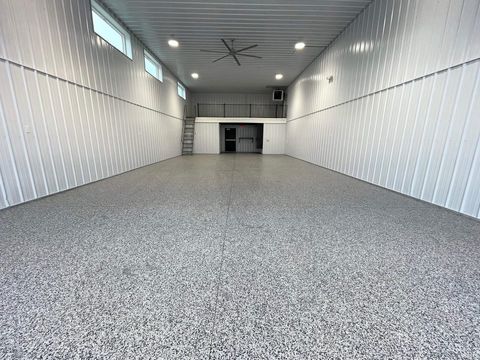 Tiny photo for 525 W Alto Road, Kokomo, IN 46902 (MLS # 202544267)