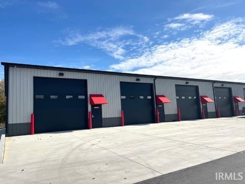 Tiny photo for 525 W Alto Road, Kokomo, IN 46902 (MLS # 202544267)