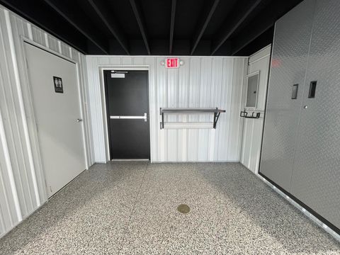 Tiny photo for 525 W Alto Road, Kokomo, IN 46902 (MLS # 202544267)