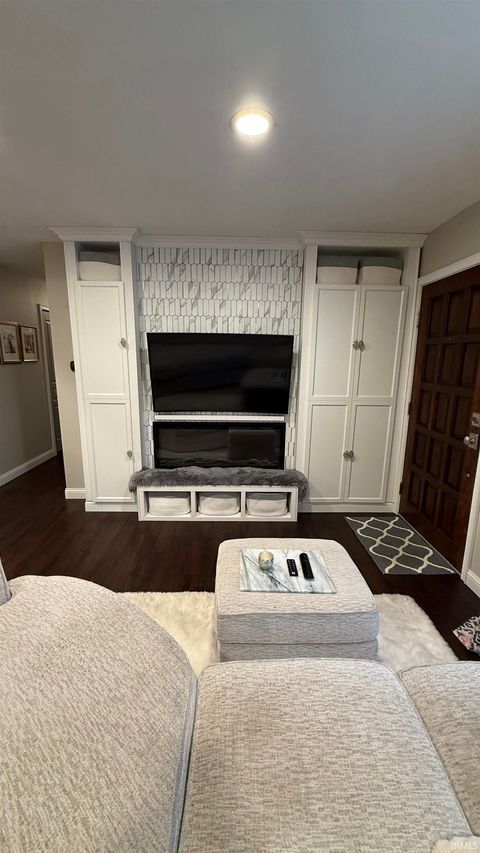 Tiny photo for 338 S Poplar Drive, Ellettsville, IN 47429 (MLS # 202607145)