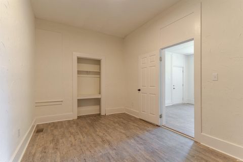 Tiny photo for 315 E Michigan Street, Evansville, IN 47711 (MLS # 202618297)