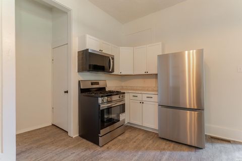 Tiny photo for 315 E Michigan Street, Evansville, IN 47711 (MLS # 202618297)