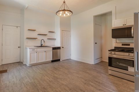 Tiny photo for 315 E Michigan Street, Evansville, IN 47711 (MLS # 202618297)