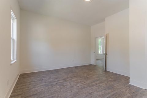 Tiny photo for 315 E Michigan Street, Evansville, IN 47711 (MLS # 202618297)